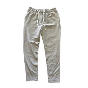 Women’s Lululemon Gray Jet Crop Slim Pants Chevron Size 4